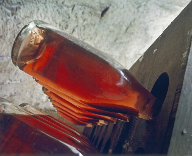 CHAMPAGNE FLEURY GILLE - Bouteilles sur pupitre